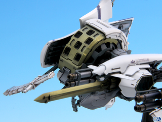 Illustration for article titled Model Of Classic Shooter Painted In Pure Beauty